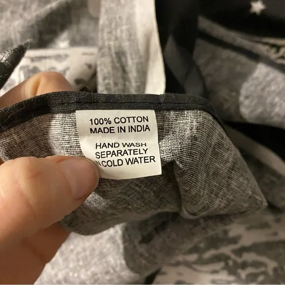 Urban Outfitters HUGE The Moon Tarot Card Thin Tapestry Wall Decoration - Picture 11 of 12